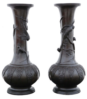 Antique fine quality very large pair of Japanese bronze vases 19th Century Meiji Period