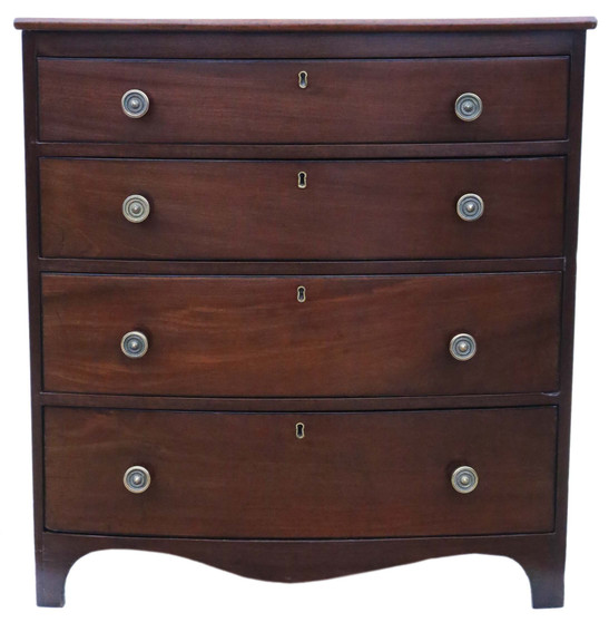 Antique quality small Georgian 19th century mahogany bow front chest of drawers C1820