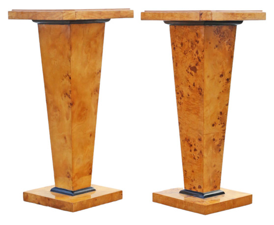 Vintage pair of late 20th Century burr yew pedestal lamp or side tables