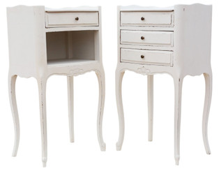 Vintage Pair of White-Painted Bedside Tables – Quality Nightstands (8702)