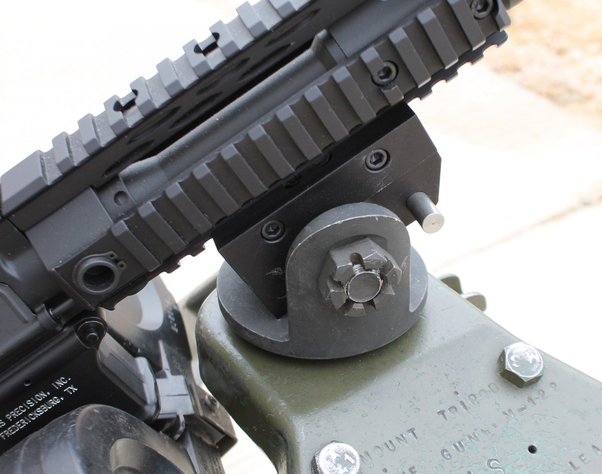 USMC■PINTLE ADAPTER 30BMG■M240/M249 M240 Pintle Adapter for .30cal - MOD Armory