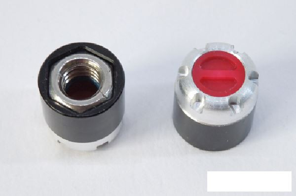 SSD M5 Scale Locking Hubs RED SSD00514 10.4x11mm Scaler faux locking hub M 5