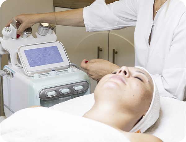 Dermoanalizador en Farmacia Arronategui en Millabia, Bizkaya