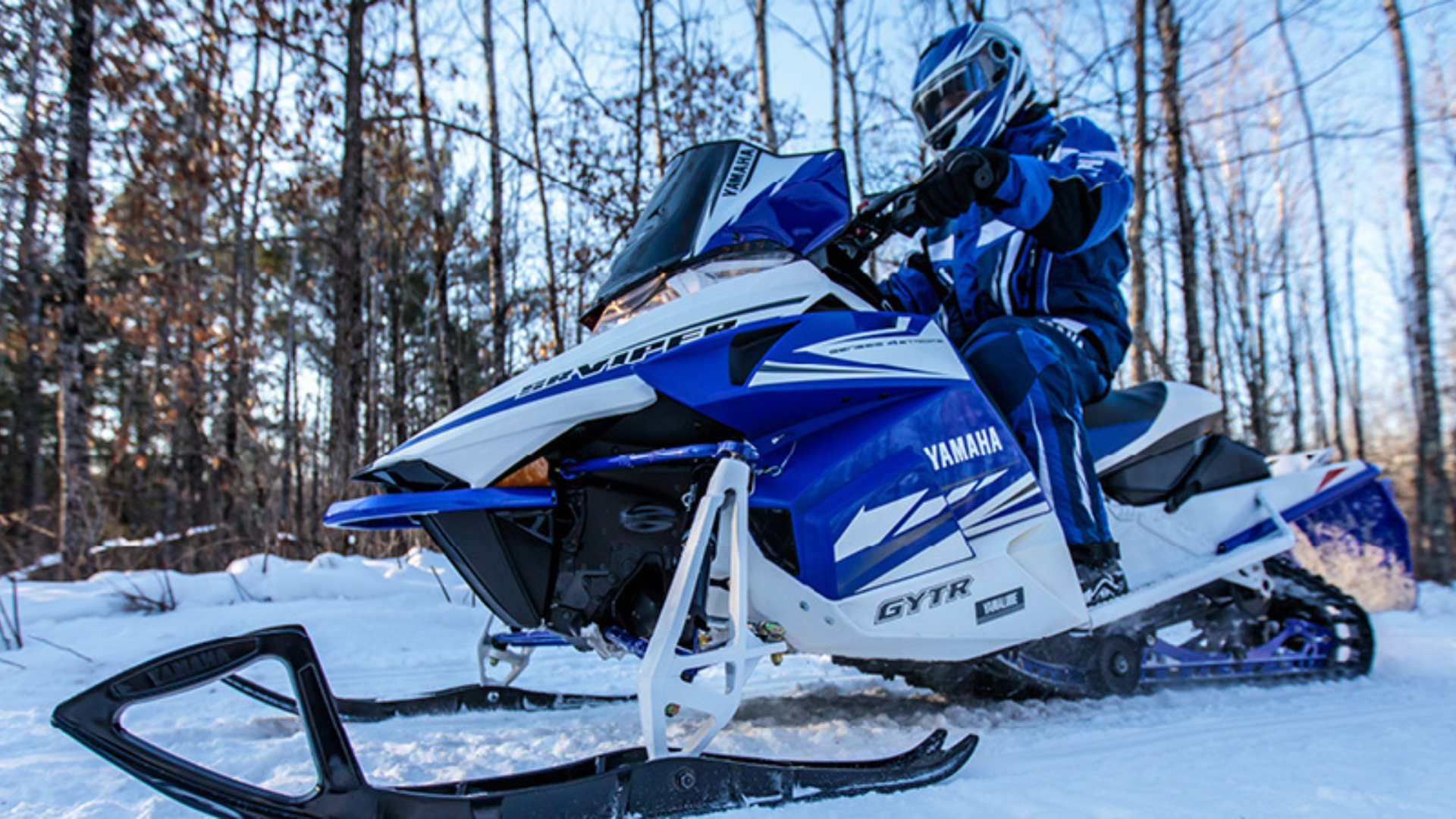 Three Best Ways to Protect Your Snowmobile During the Winter and the Off Season