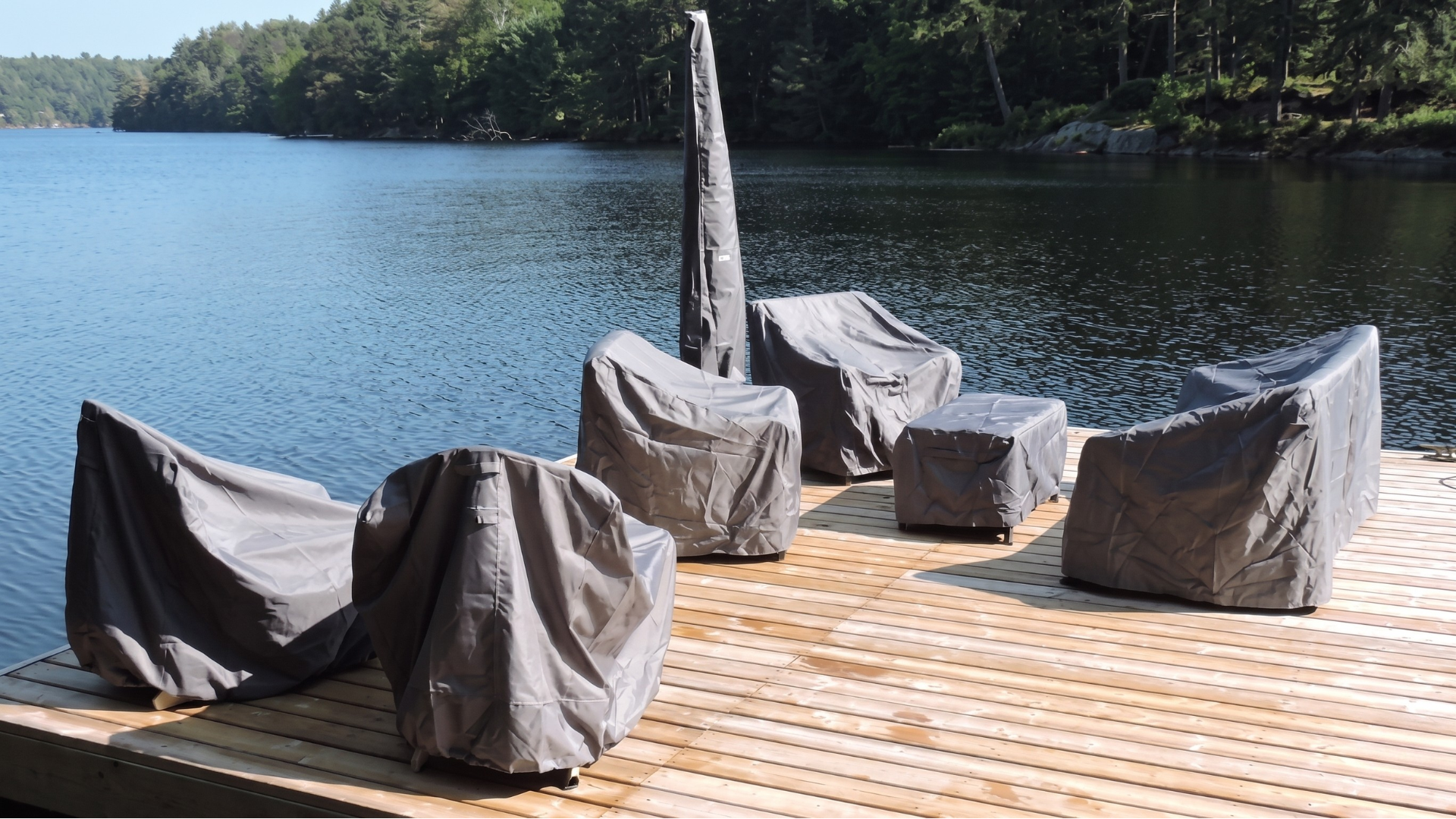 Spring Guide to Protecting Your Patio Furniture in Ontario