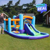 Castillo inflable azul para juegos infantiles