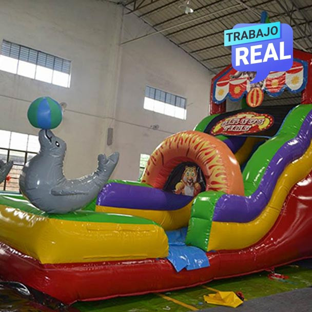 Deslizador inflable Circus Circus diversión asegurada