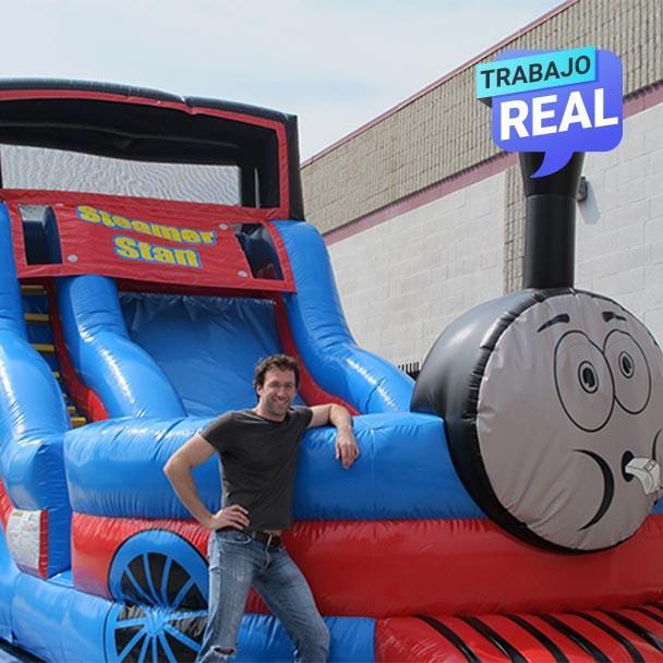 Estructura inflable temática de tren