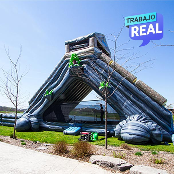 Deslizador inflable de troncos para eventos