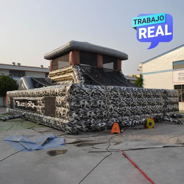 Obstáculos inflables tema Call Of Duty