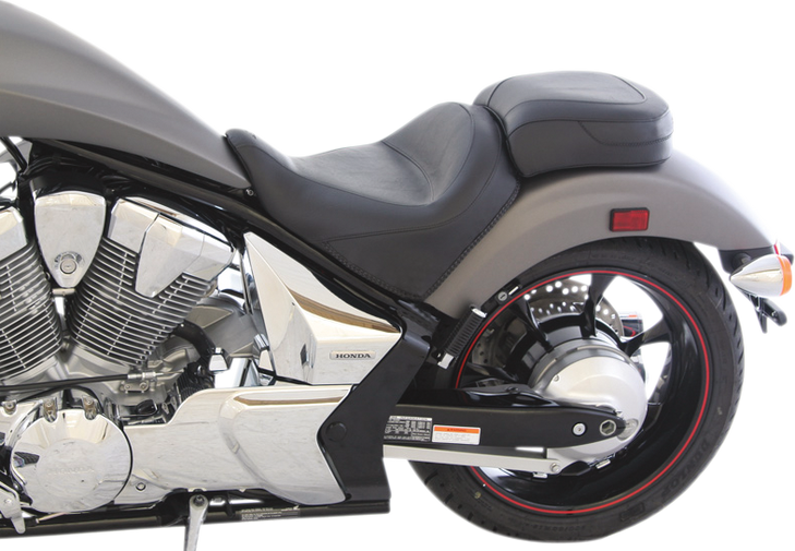 Mustang Wide Touring Seat - Fury 76282