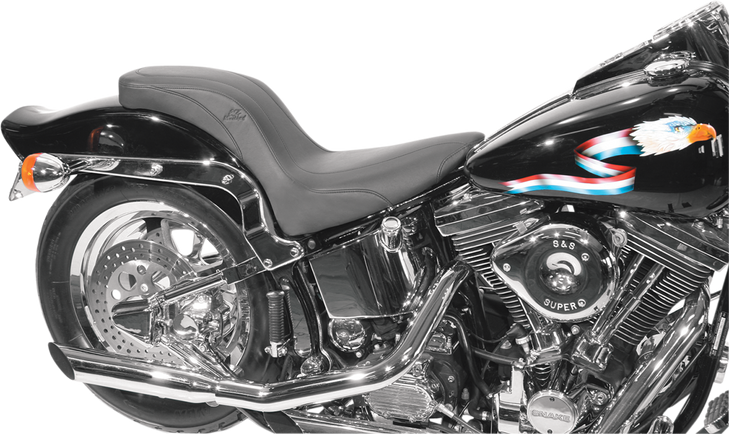 Mustang Day Tripper Seat - Fxst '06-'10 76364