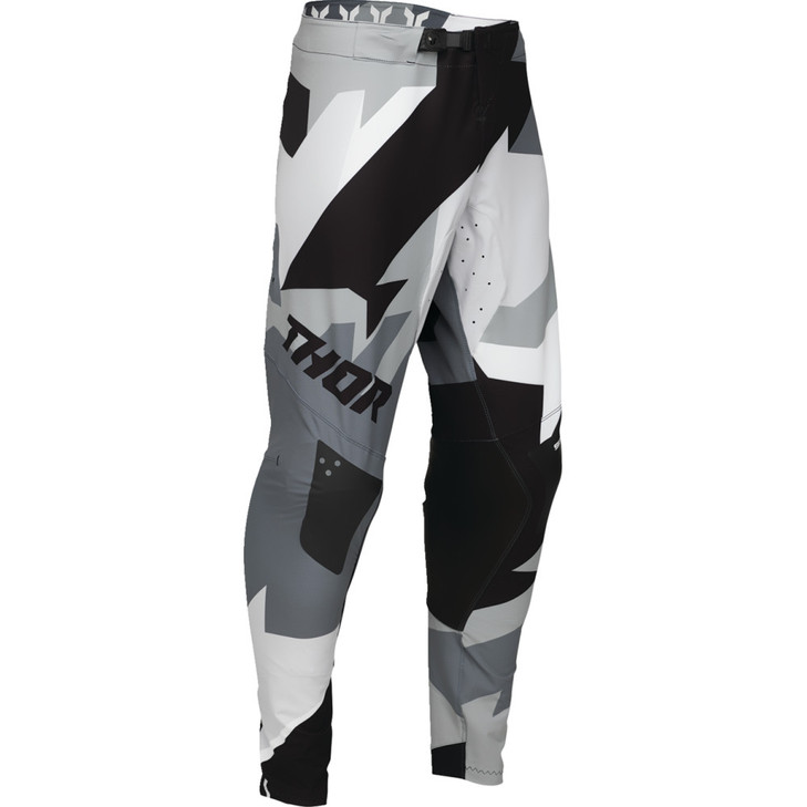 Sportmode Brave Pants - Black - 34