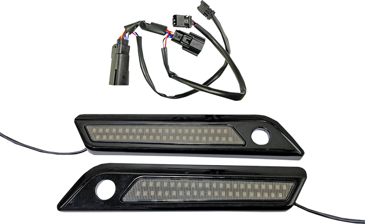 Custom Dynamics Latch Light - Saddlebag - Dual Color - Smoke - Black Cd-Sbl-Dc4-Sb