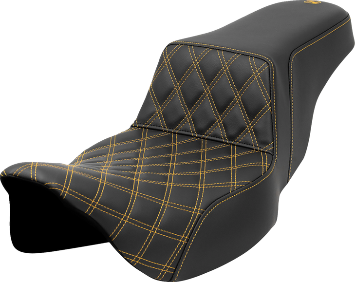 Step-Up Seat - Front Lattice Stitch - Gold Stitch - Extended Reach - Flh/Flt '08-'23 808-07E-17207