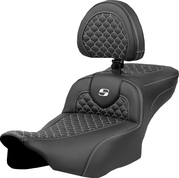 Saddlemen Roadsofa Extended Reach Seat - Dragon Scale Stitch - White Stitch - W/ Backrest - Fltr/Flhx '23-'24 823-07-209B6
