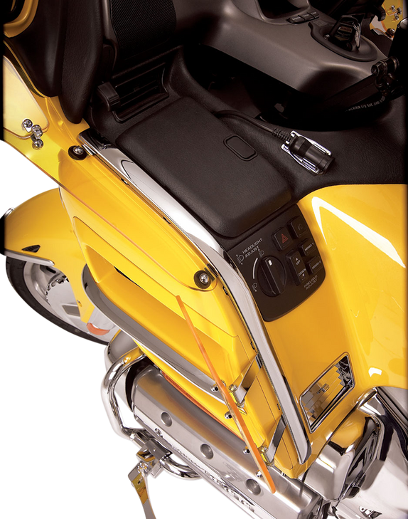 Show Chrome Fairing Face Molding - Chrome 52-643