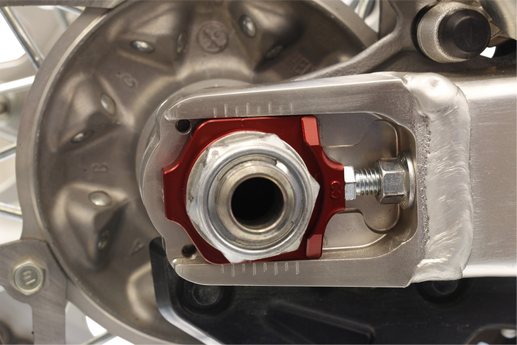 Works Connection Elite Axle Block - Red - Honda 17-225