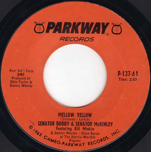 Senator Bobby & Senator McKinley* / Bobby The Poet - Mellow Yellow / White Christmas (3 O'Clock Weather Report) (7", Single)