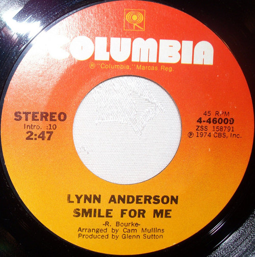 Lynn Anderson - Smile For Me (7", Single, Styrene, Ter)