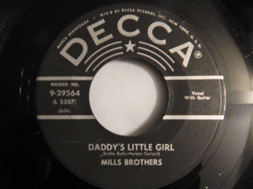 Mills Brothers* - Daddy's Little Girl / Daddy's Little Boy (7", Single, Glo)