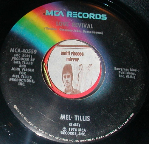 Mel Tillis - Love Revival / Gator Bar - MCA Records - MCA-40559 - 7" 1041499882