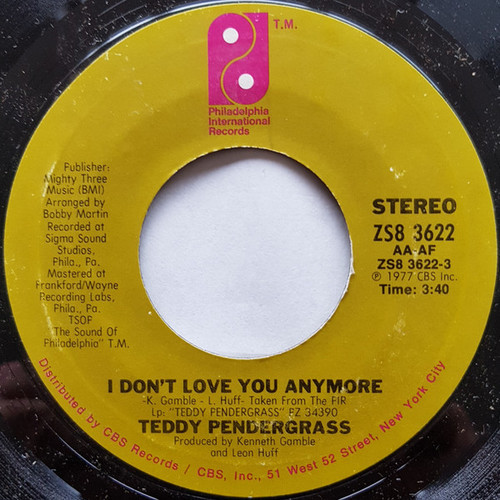 Teddy Pendergrass - I Don't Love You Anymore - Philadelphia International Records - ZS8 3622 - 7", Single, Styrene 1084644320