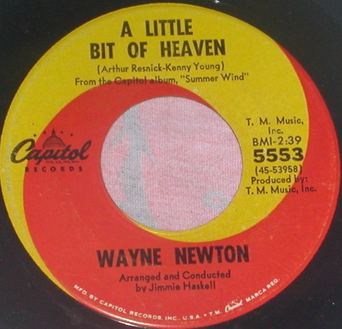 Wayne Newton - A Little Bit Of Heaven / Some Sunday Morning (7", Single)
