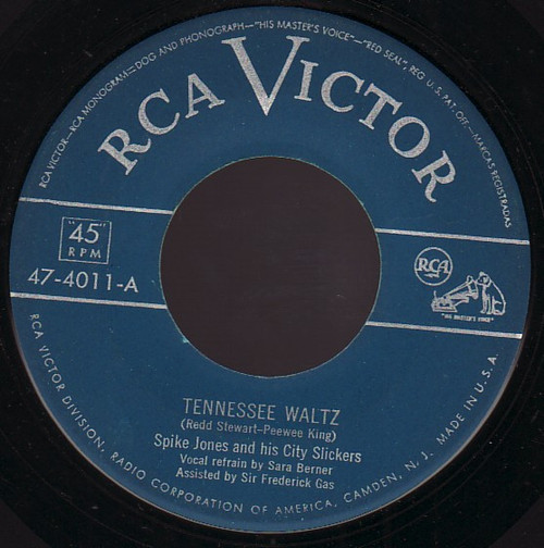 Spike Jones And His City Slickers - Tennessee Waltz / I Haven't Been Home For Three Whole Nights (7", Single)