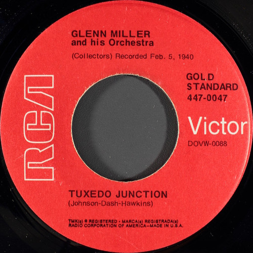 Glenn Miller And His Orchestra - Tuxedo Junction / Star Dust (7", RE, Red)