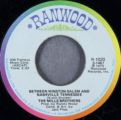 The Mills Brothers - Between Winston Salem And Nashville Tennessee / You Are My Sunshine (7", Styrene)