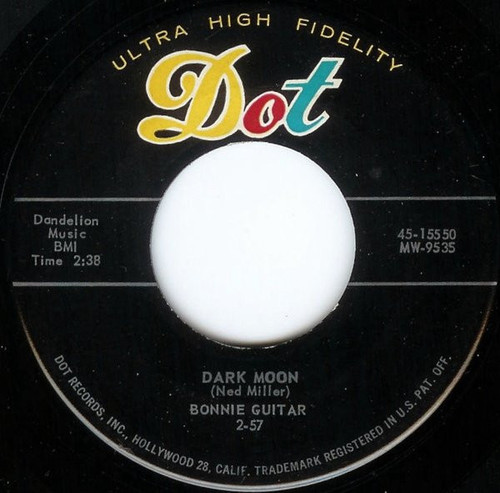 Bonnie Guitar - Dark Moon / Big Mike (7", Single, Ind)