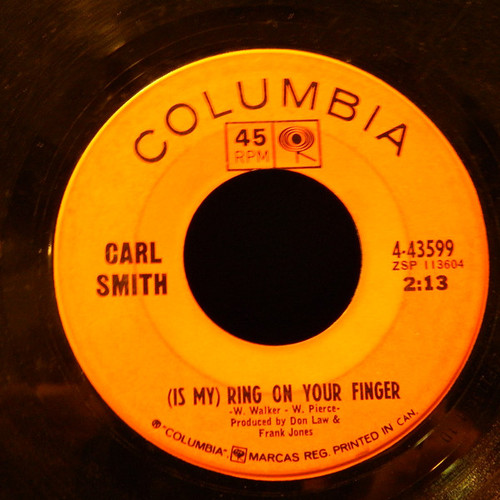 Carl Smith (3) - Sweet Temptation (7", Single)