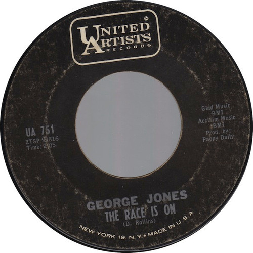 George Jones (2) - The Race Is On / She's Lonesome Again (7", Single)