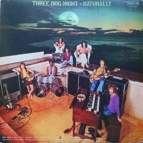 Three Dog Night - Naturally (LP, Album)_3400044684