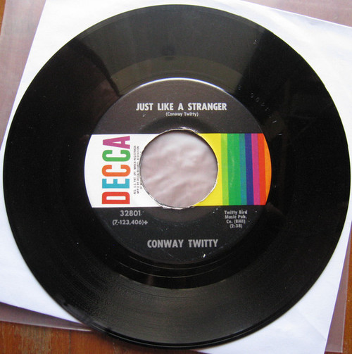 Conway Twitty - How Much More Can She Stand (7", Single)