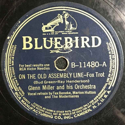 Glenn Miller And His Orchestra - On The Old Assembly Line / When Johnny Comes Marching Home (Shellac, 10")