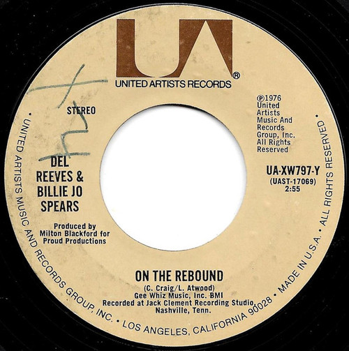 Del Reeves & Billie Jo Spears - On The Rebound / What's Our Love Coming To (7", Single)