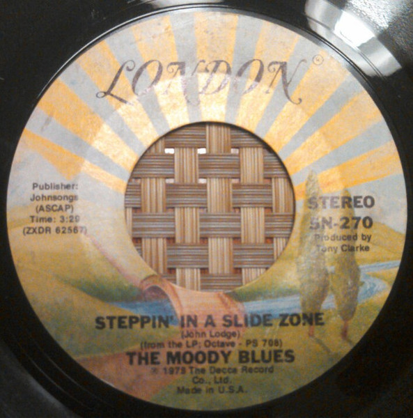 The Moody Blues - Steppin' In A Slide Zone (7", Single)