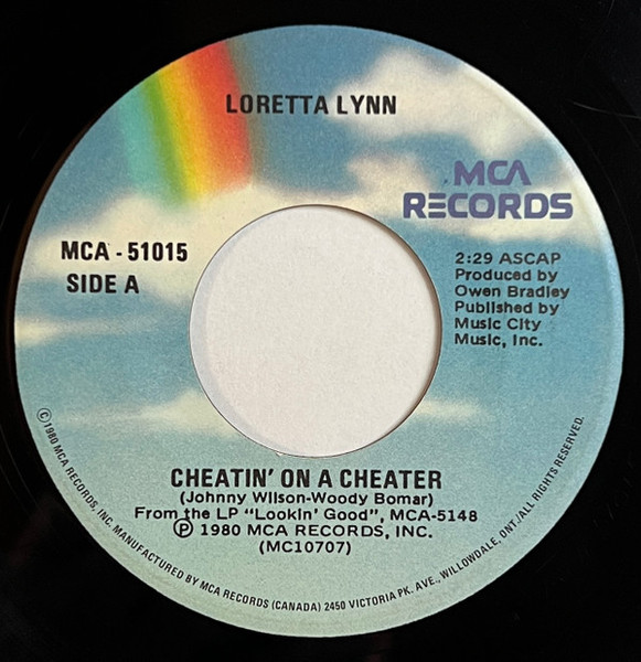 Loretta Lynn - Cheatin' On A Cheater (7", Single)