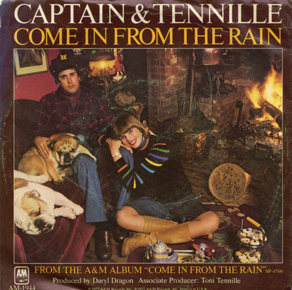 Captain & Tennille* - Come In From The Rain (7", Styrene, Pit)