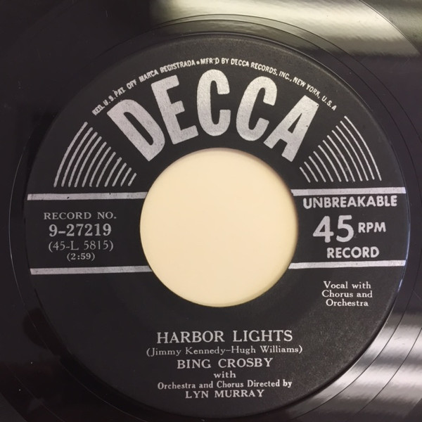 Bing Crosby - Harbor Lights / Beyond The Reef (7", Single, Los)