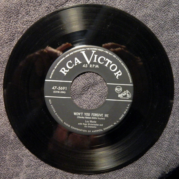 Lou Monte - Somewhere There Is Someone / Won't You Forgive Me - RCA Victor - 47-5691 - 7" 1160503349