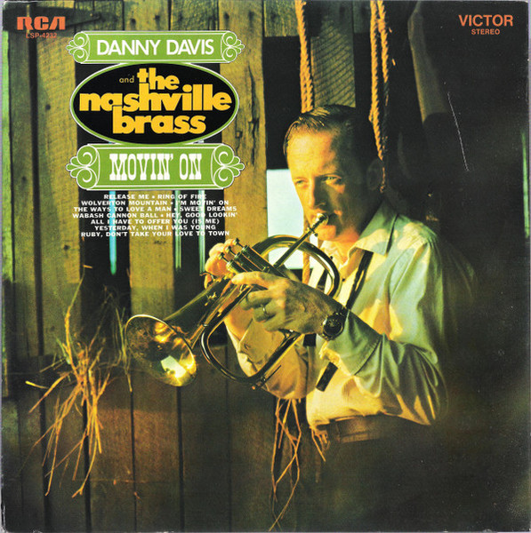Danny Davis And The Nashville Brass* - Movin' On (LP, Album)_2850346738