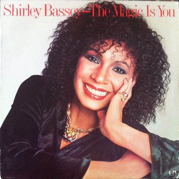 Shirley Bassey - The Magic Is You (LP, Album)_4046767654