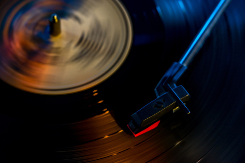 The Power of Purchasing Vinyl Online