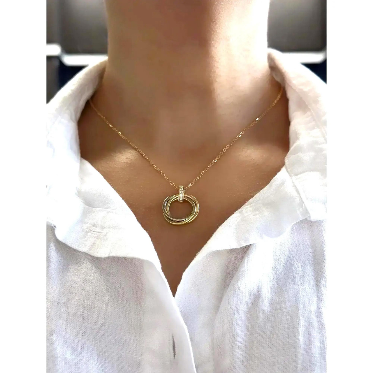 Cartier trinity トリニティ　ダイヤ necklace Trinity pendant, 1 diamond