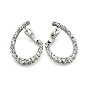 1st image of Hearts On Fire 047035 Earring with Diamonds, Unworn condition