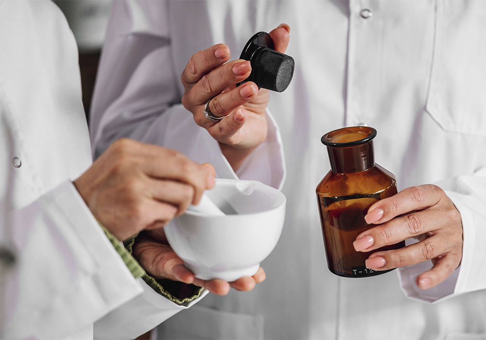 Formulación magistral en Farmacia Montserrat Tallada en Lloret de mar, Girona
