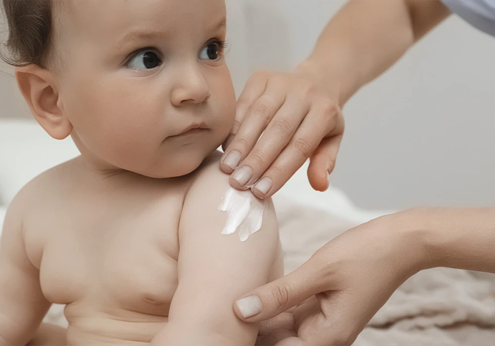 Servicio infantil y maternidad en Farmacia Montserrat Tallada en Lloret de mar, Girona